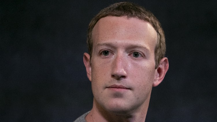 Zuckerberg Billion Dollar Facebook