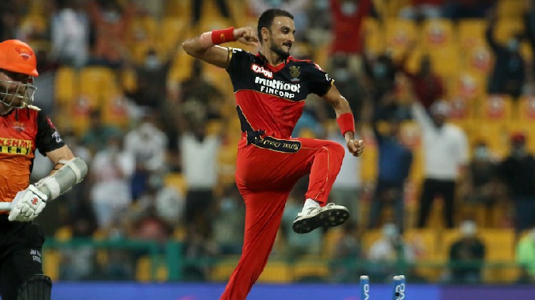 wickets bowler harshal patel