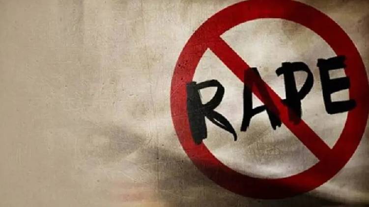 woman gang raped in train