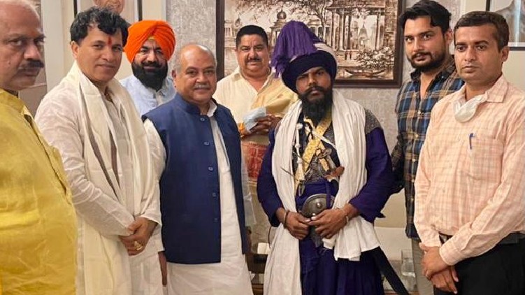 narendra singh tomar nihang