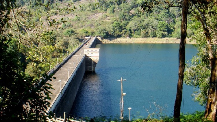 sholayar dam