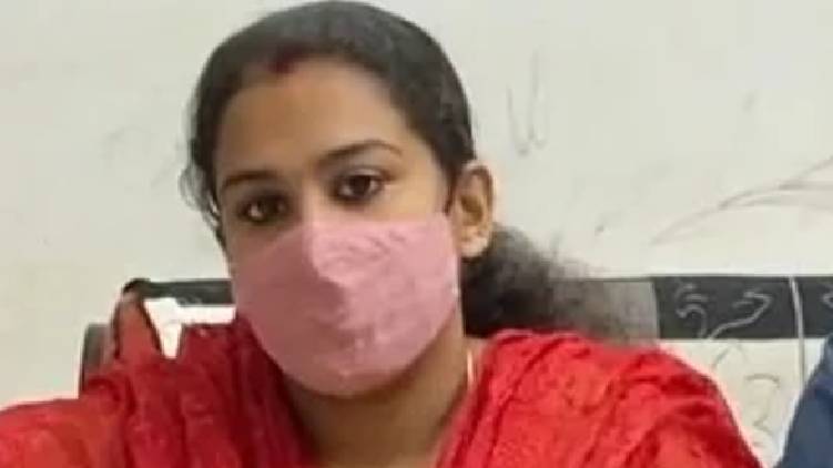 anupama hunger strike