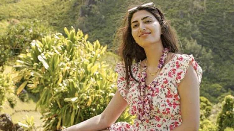 indian travel blogger shot
