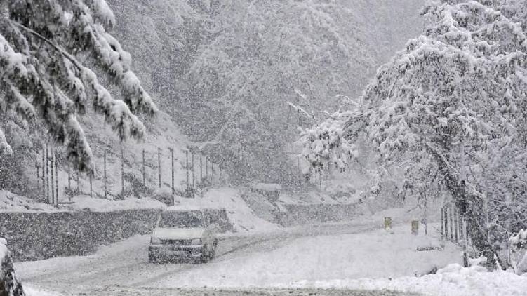 jammu kashmir snow fall