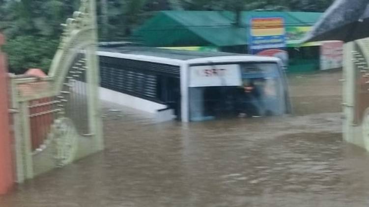 kottayam ksrtc bus drowned