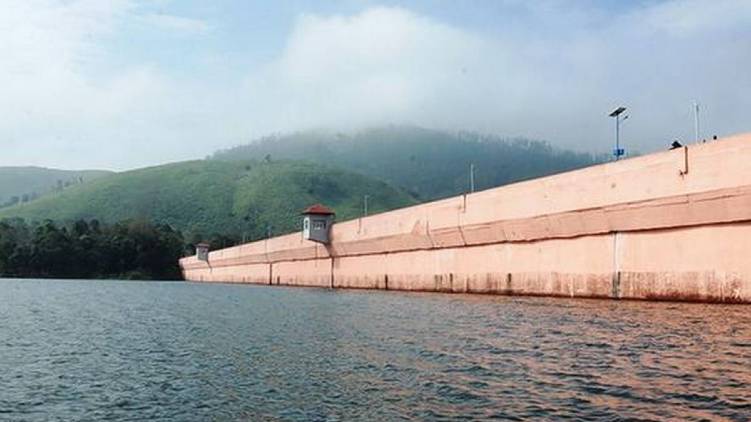 mullaperiyar water level rises again