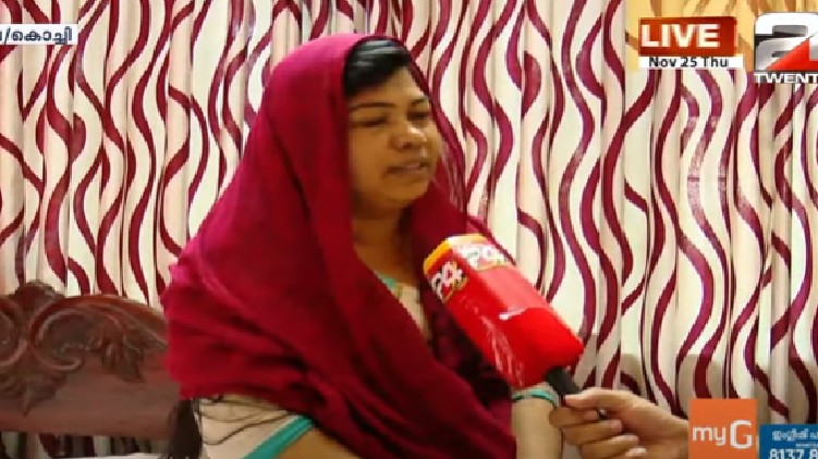 mofiya parveen mother response