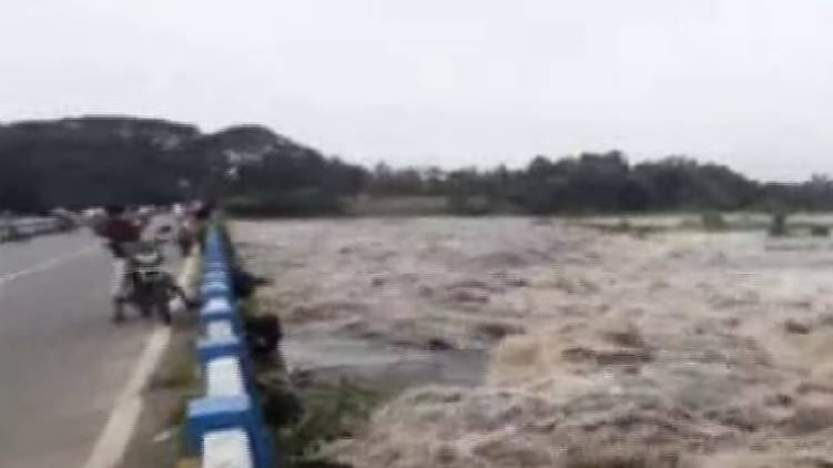 aliyar dam opened without warning