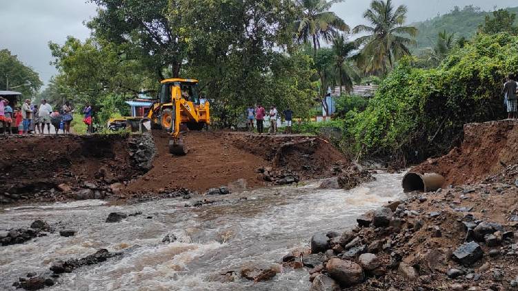 attappadi road destroyed