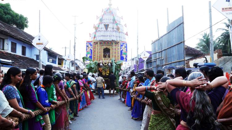 kalpathi ratholsavam palakkad municipality