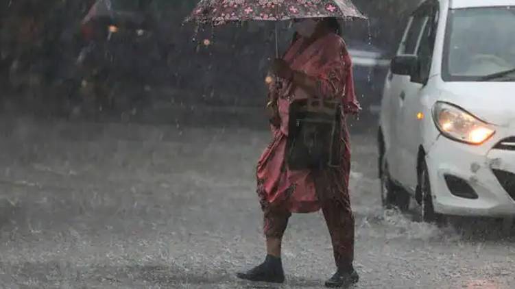 orange alert in five districts
