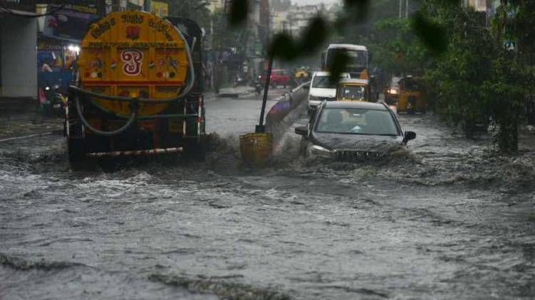 red alert in chennai