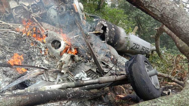 11 feared dead army helicopter crash