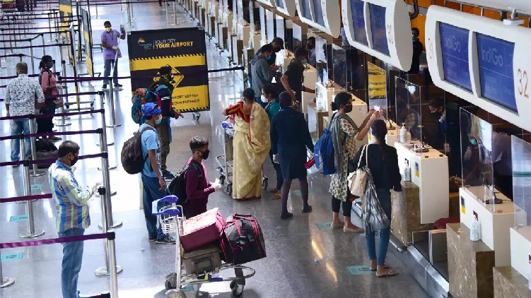 Mumbai airport reduces covid