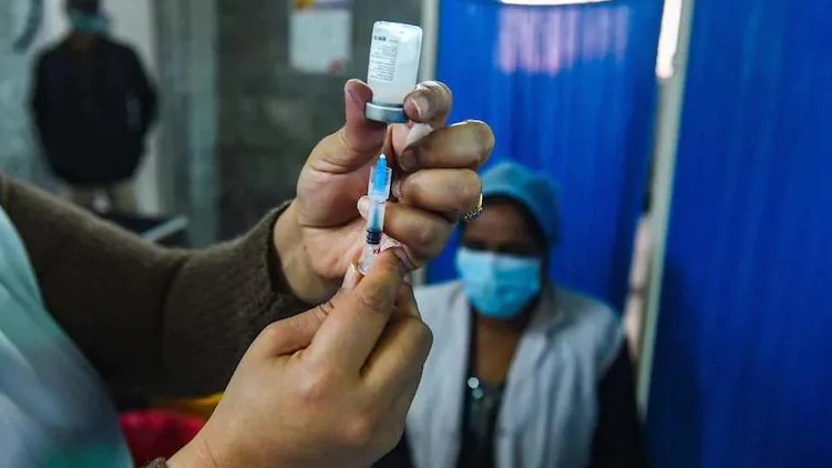 vaccine issue aryanad
