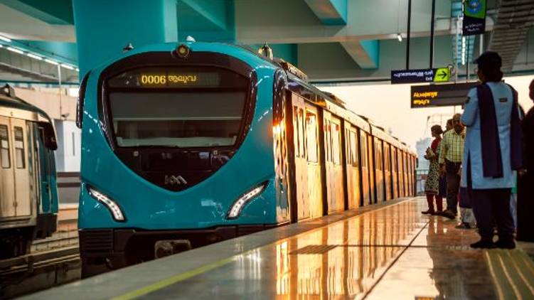 kochi metro free journey