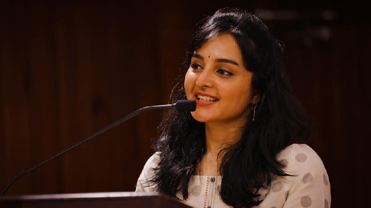 Manju Warrier supports surviver