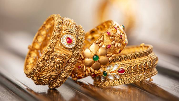 gold price increase kerala jan 13