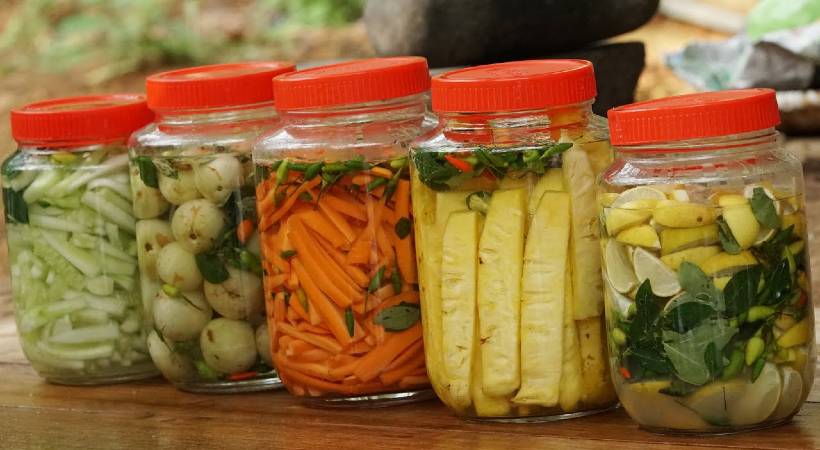 pickled vegetable sale banned in kozhikode