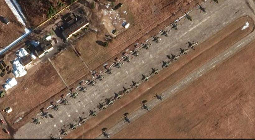 russia align jets near ukraine