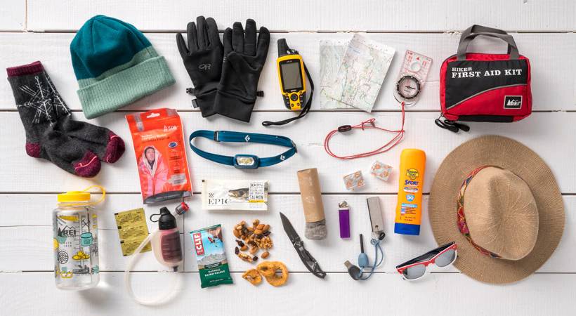 things to carry while trekking