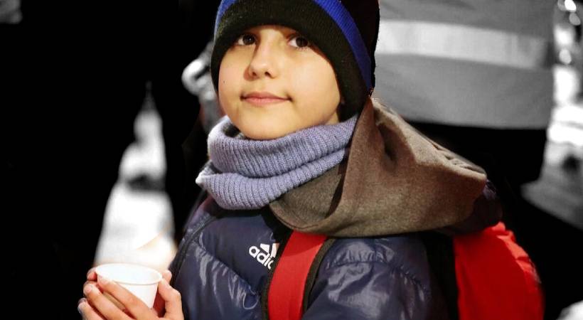 11 year old migrate from Ukraine alone