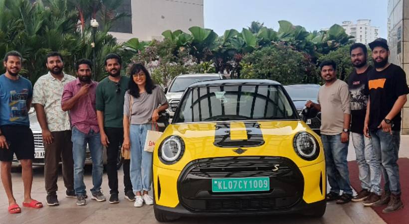 Manju Warrier Mini Cooper