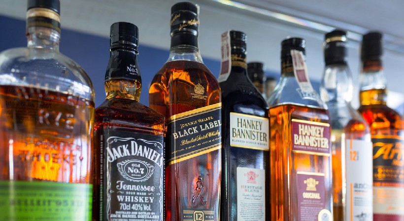 plastic bottles liquor kerala