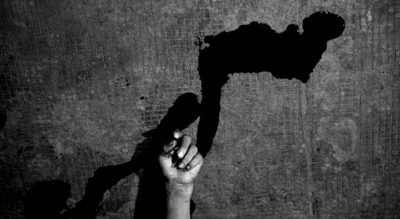 kodungallur woman stabbed