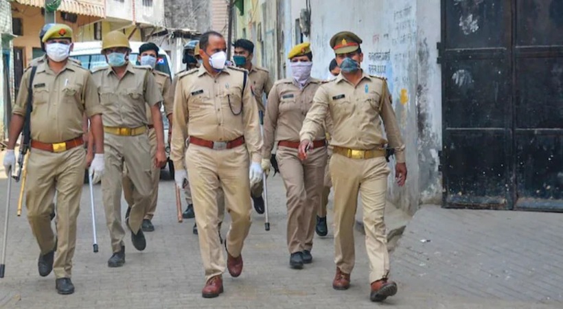 UP Police Lodge FIR for Listening to Pakistani Song