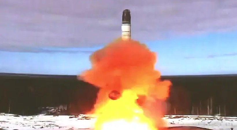 Putin Russia Tests Missile