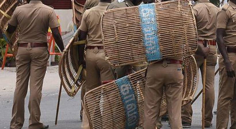 tamil nadu police reach palakkad