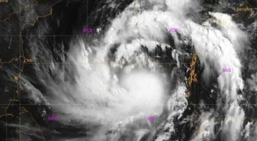 asani cyclone moves to andhra