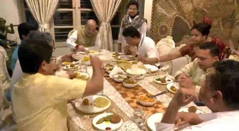sourav ganguly hosts amit shah for dinner