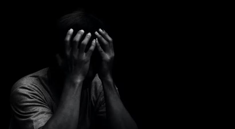 25 years old man suicide in tamilnadu
