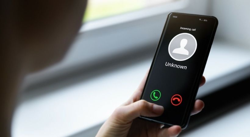 trai plans to implement caller id feature to curb spam calls