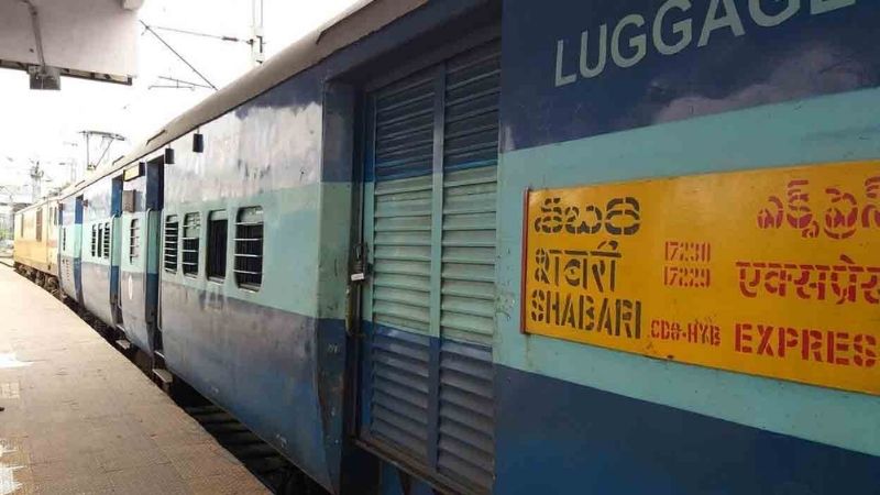 bomb threat in sabari express