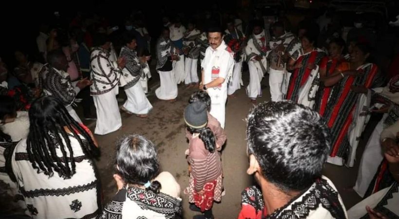 mk stalin performed dance with tribes in nilgiri