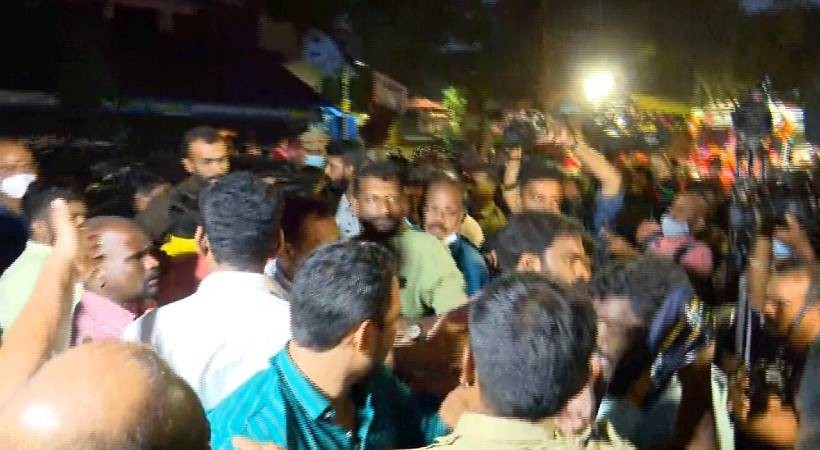 thiruvananthapuram journalist bjp update