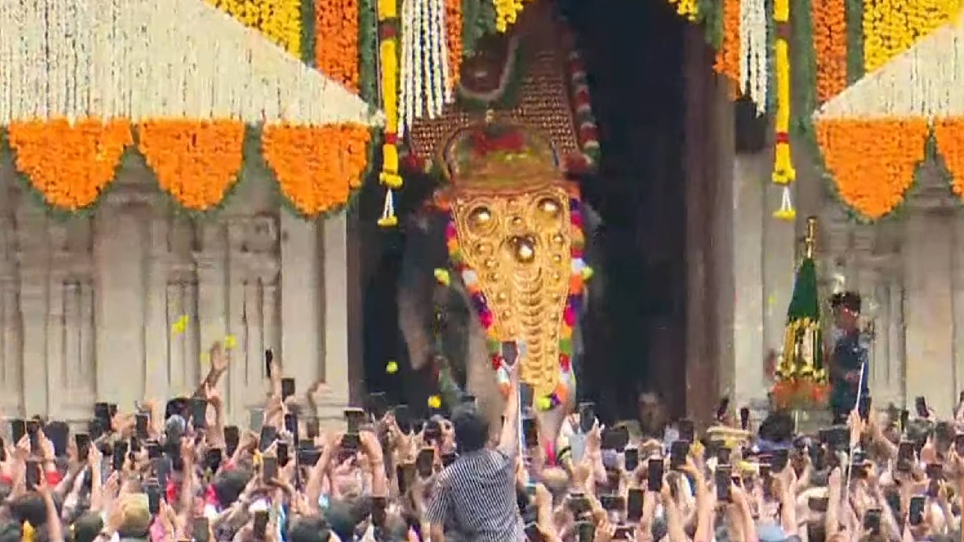 ernakulam sivakumar opens thekkegopuram