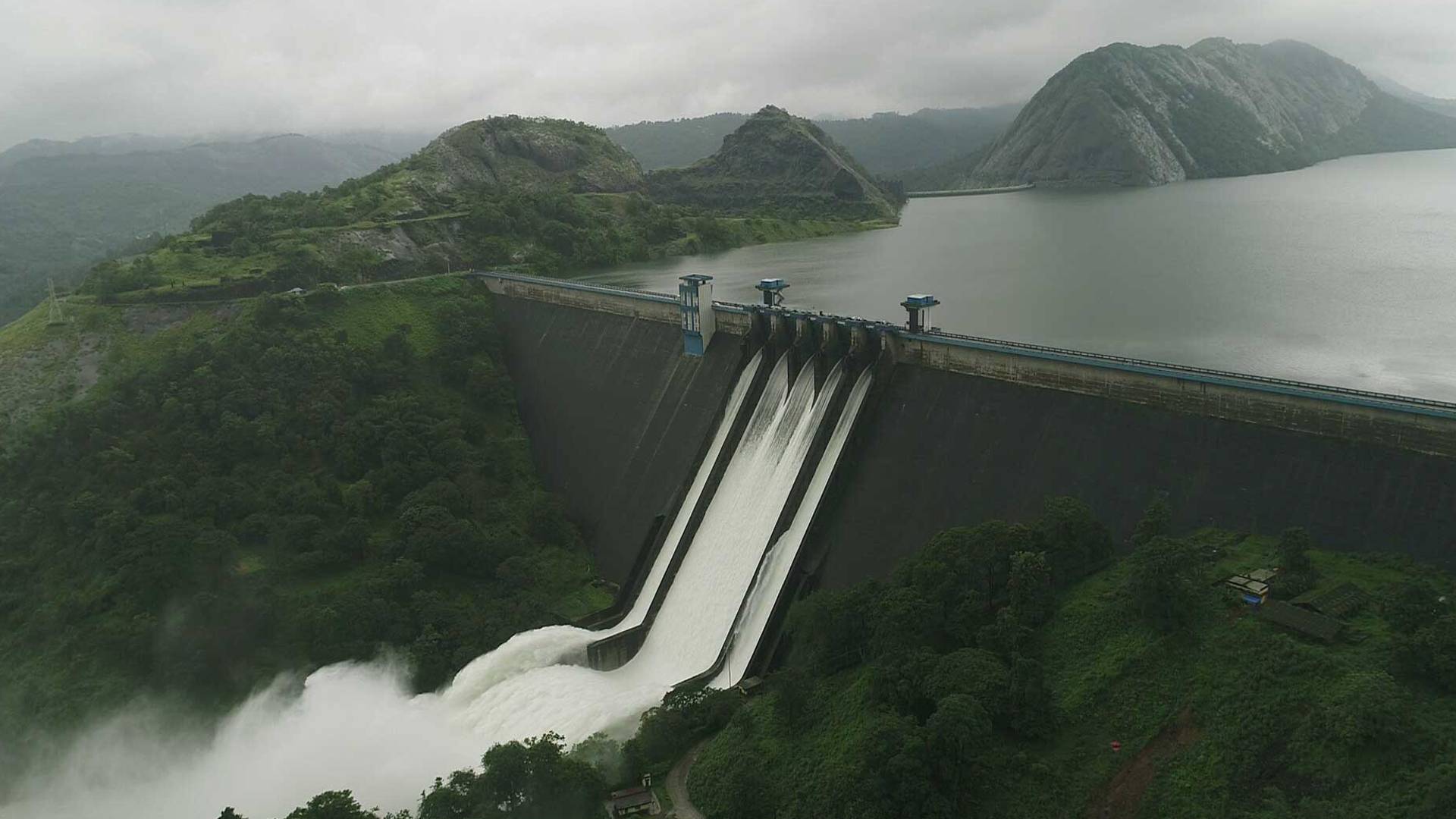 kerala dam security threat IB report