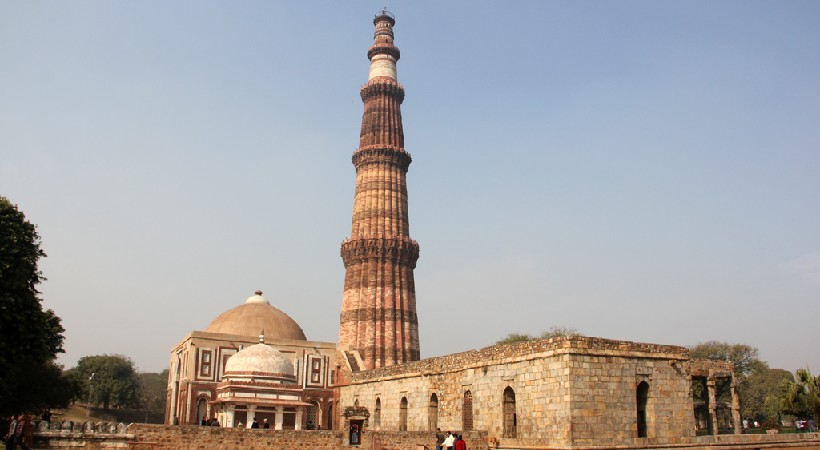 excavation Qutb Minar complex