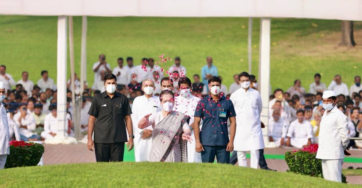 nehru death anniversary sonia gandhi pays tribute