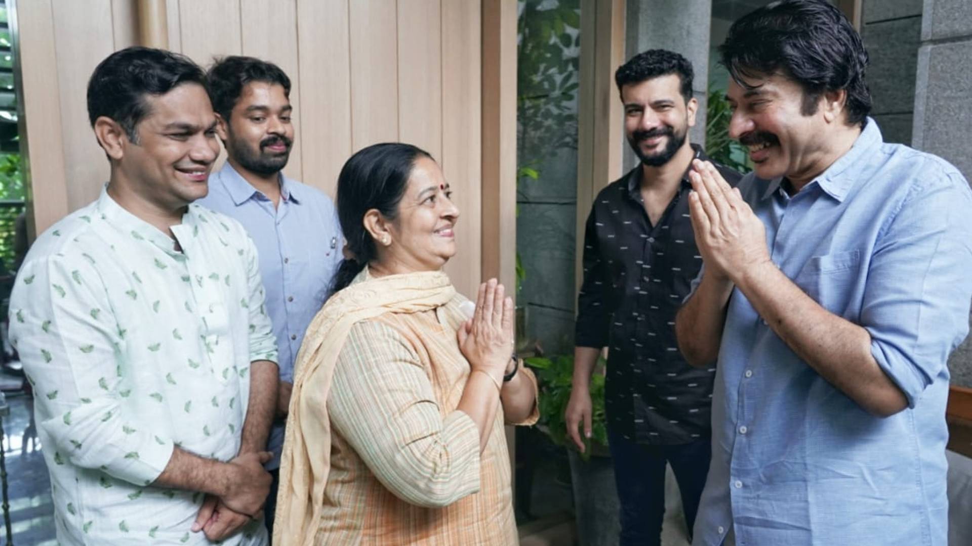 uma thomas visits mammootty