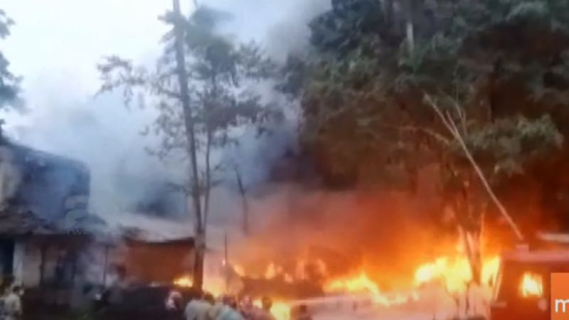fire accident at kozhikode balussery