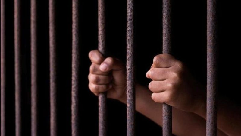 asian man arrested for peddling drugs in bahrain