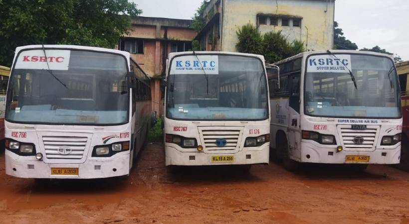 KSRTC with explanation on super deluxe buses at Kottayam depot