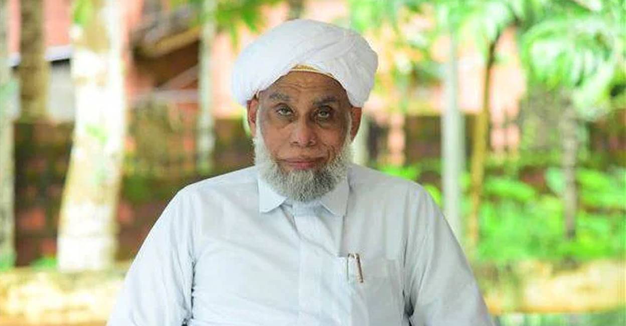 central govt should apologize says jifri thangal