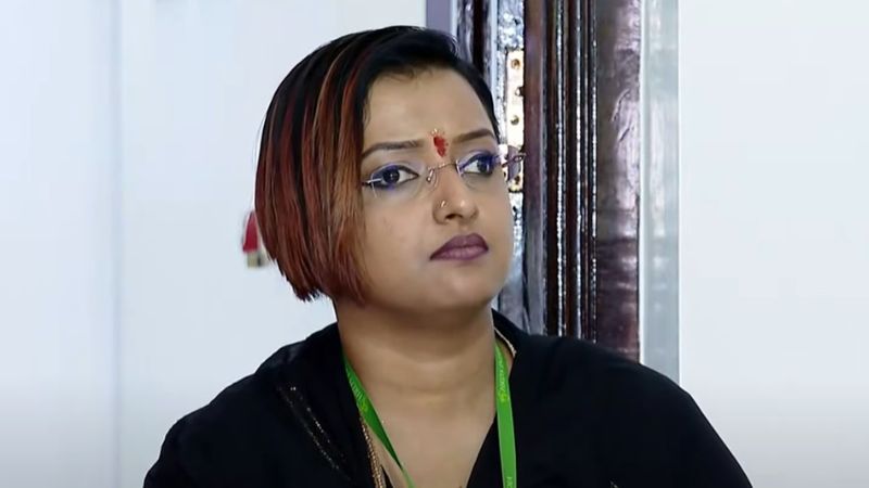 d will enquire swapna suresh's allegations against pinarayi vijayan