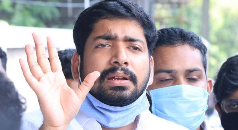 Deshabhimani office attack; Case against KM Abhijit